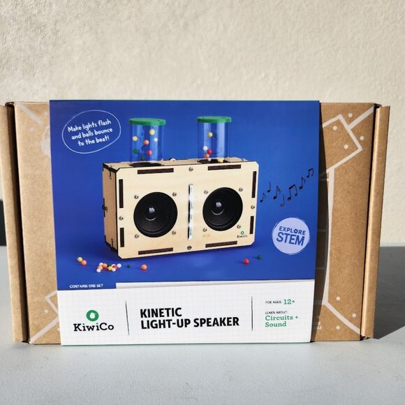 NEW KiwiCo. Kiwi Co. Kinetic Light-up Speaker Science Kit STEM Engineering Circu - Picture 1 of 6